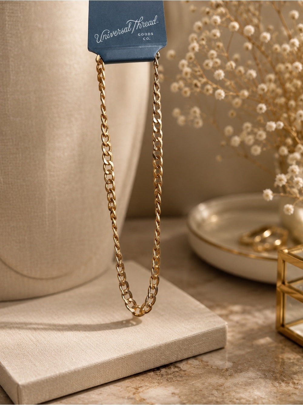 Universal Thread Gold Link Chain Necklace